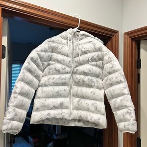 Nike Synthetic Fill Move To Zero Eco Puffer Jacket Women's Size Medium
